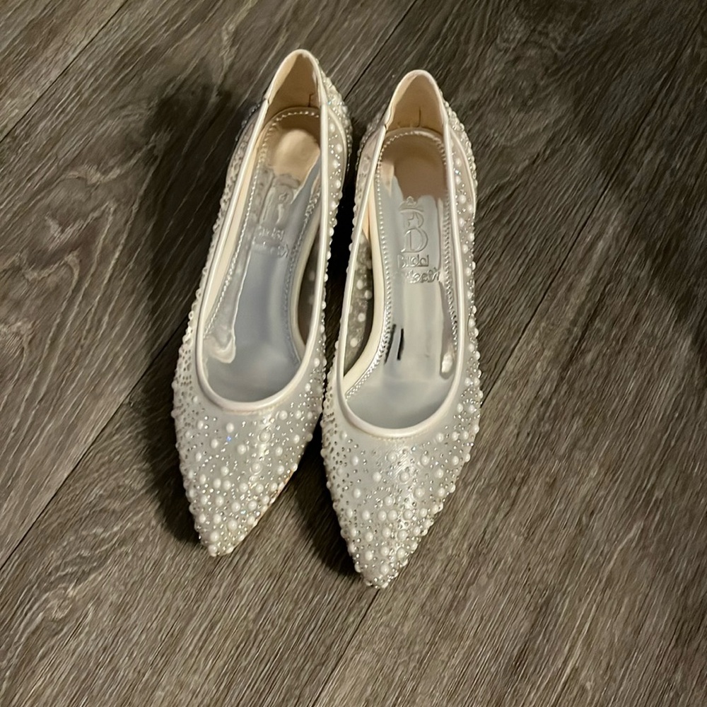 Pearl White Wedding Shoes - Block Heel